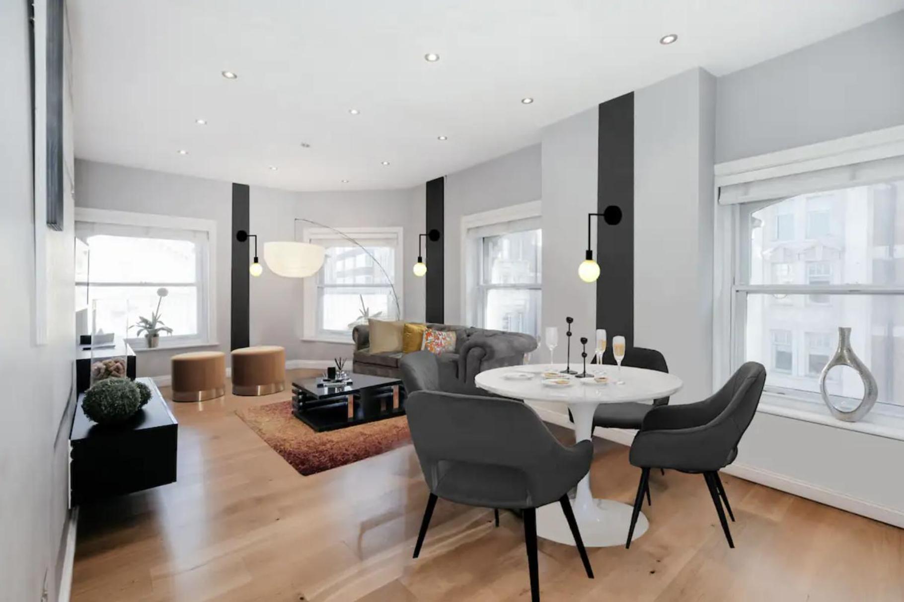 Cool Covent Garden Theatre Design Hub For Families Friends Couples Apartment Лондон Екстериор снимка