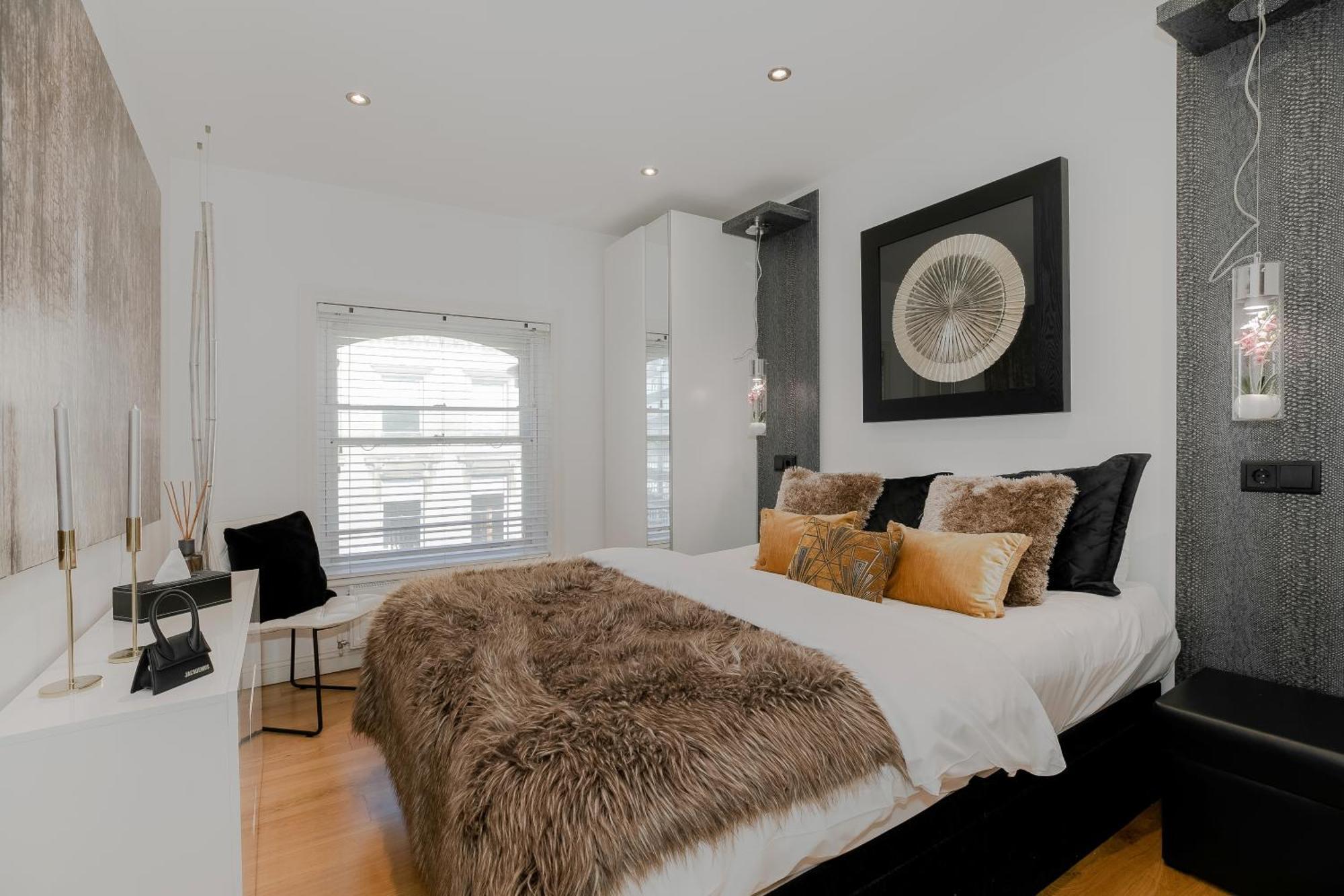 Cool Covent Garden Theatre Design Hub For Families Friends Couples Apartment Лондон Екстериор снимка