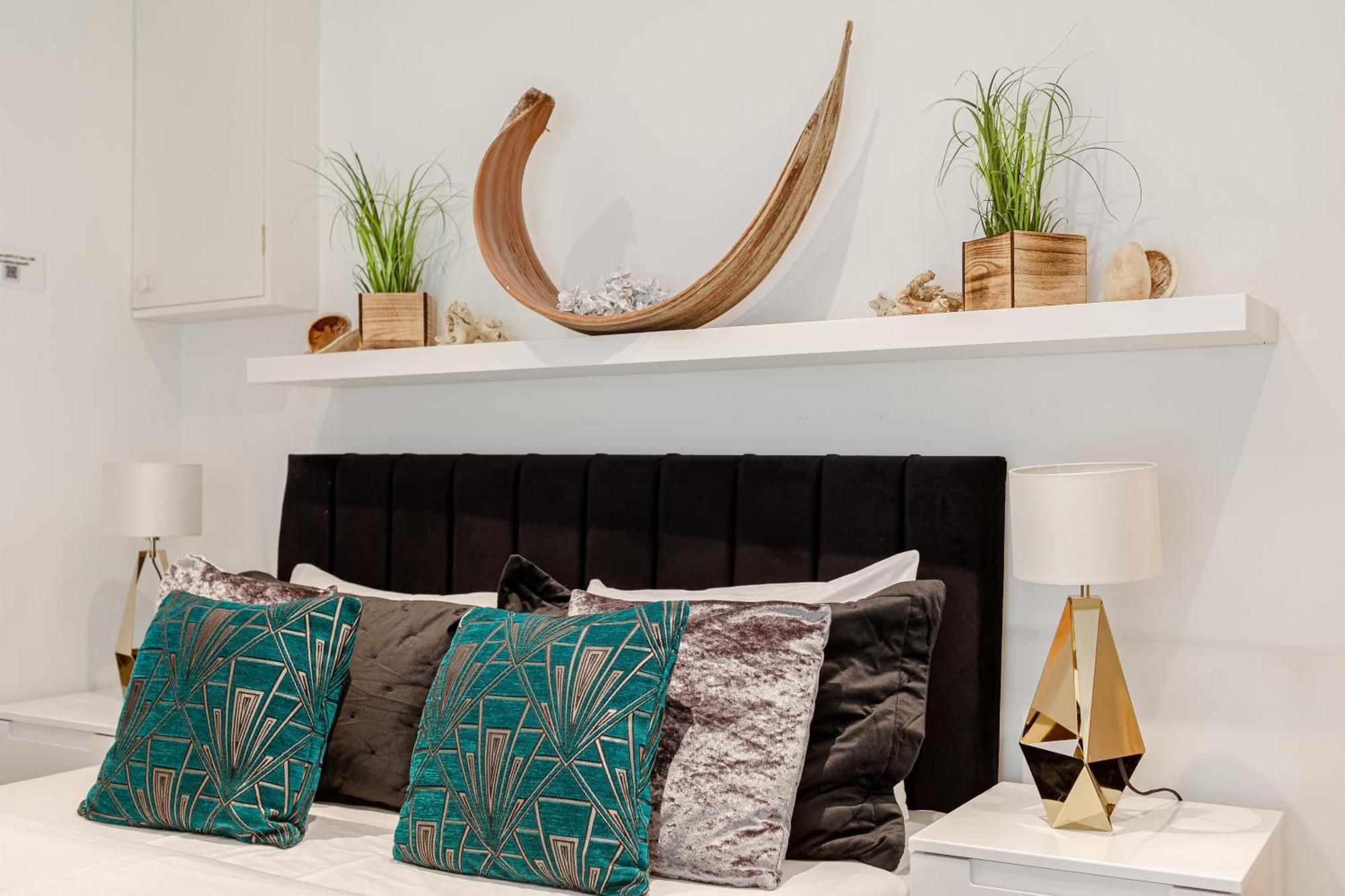 Cool Covent Garden Theatre Design Hub For Families Friends Couples Apartment Лондон Екстериор снимка